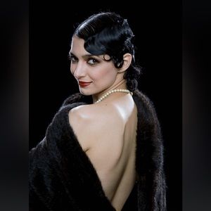 Meet your Posher, Tania